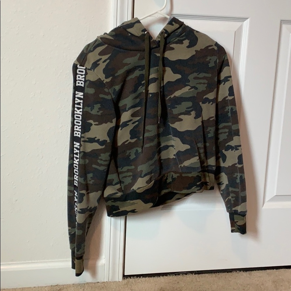 S Brooklyn Cropped Hoodie